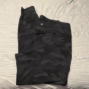 Lululemon black camo Align Jogger size 12